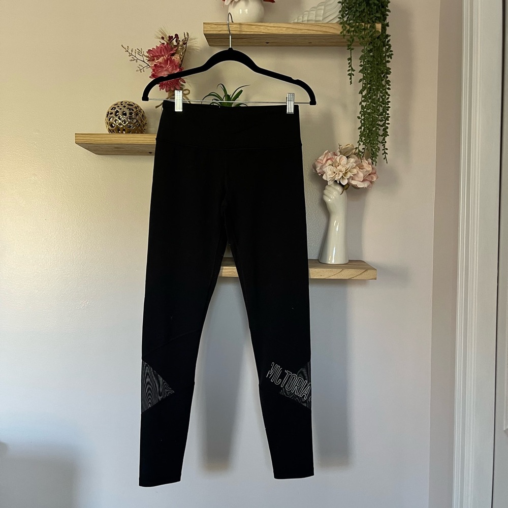 Victoria's Secret Sport high-waisted black leggings with logo detail